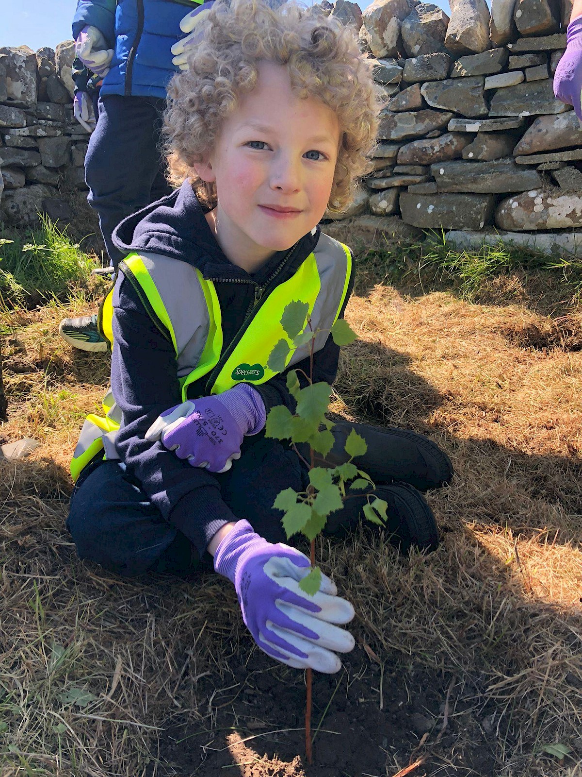 Bringing biodiversity and history into the (outdoors) classroom ...